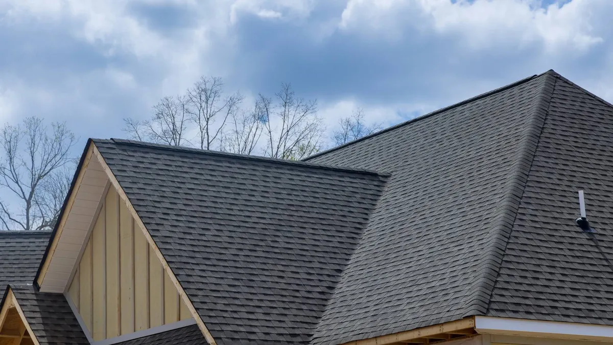 New asphalt shingle roof